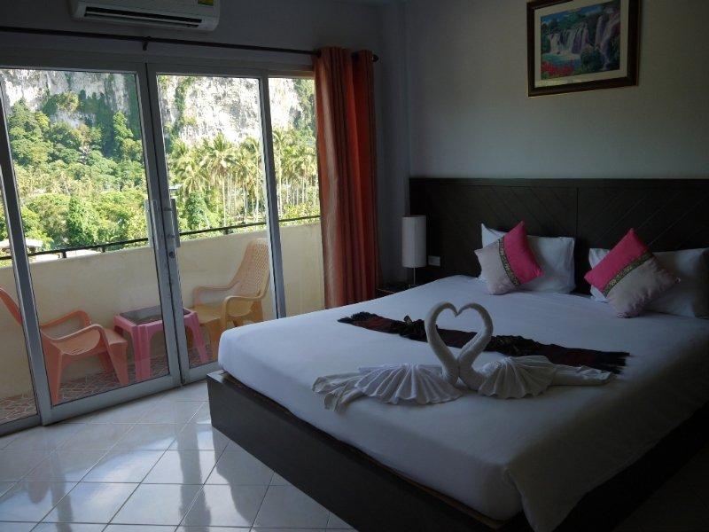 Ascot Krabi Hotel Ao Nang Екстериор снимка
