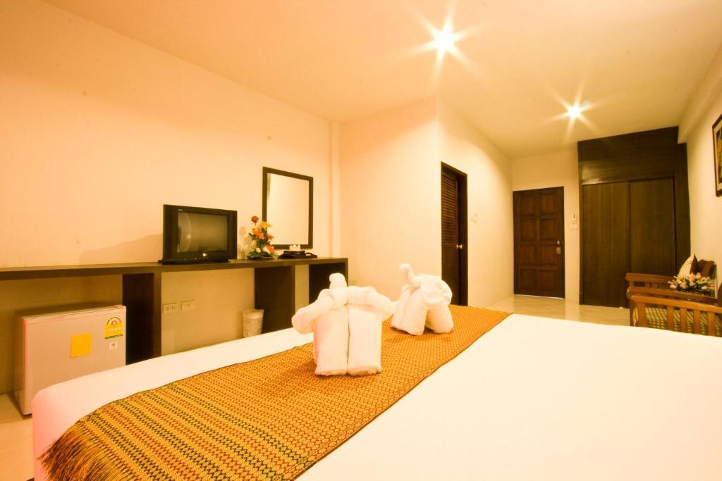 Ascot Krabi Hotel Ao Nang Екстериор снимка